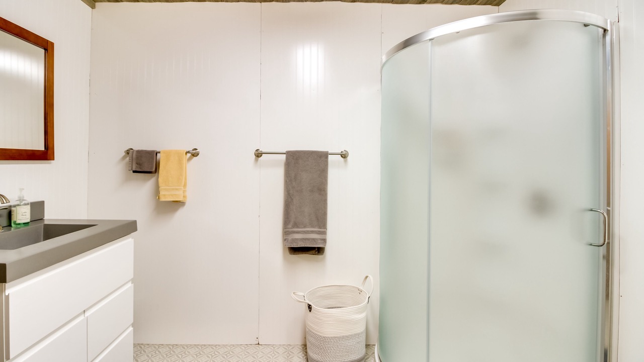 Photo of Bathroom in Spicer
