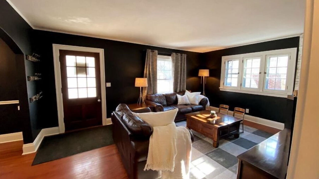 Photo of Livingroom in Rochester