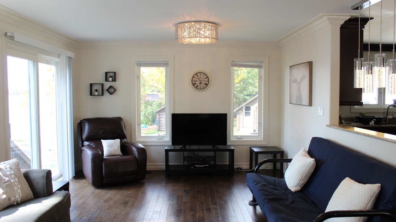 Photo of Livingroom in Golden Lake