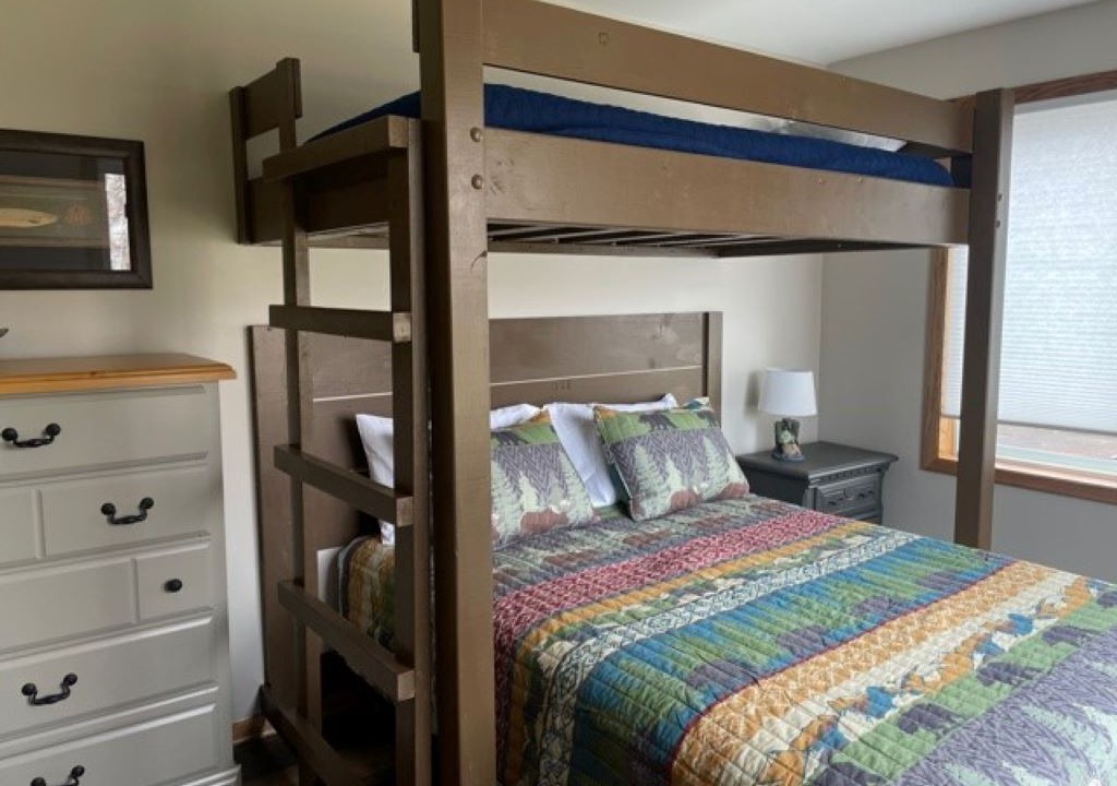 Photo of Bedroom in Garrison