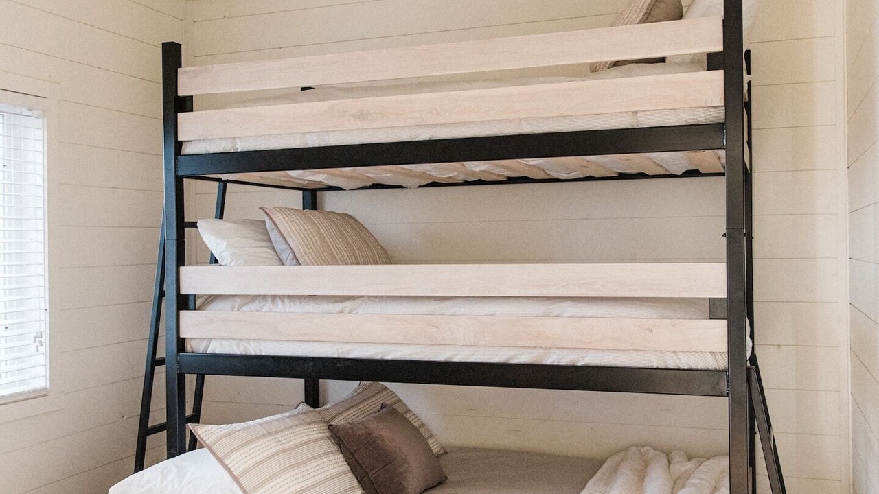 Photo of Bedroom in Alexandria