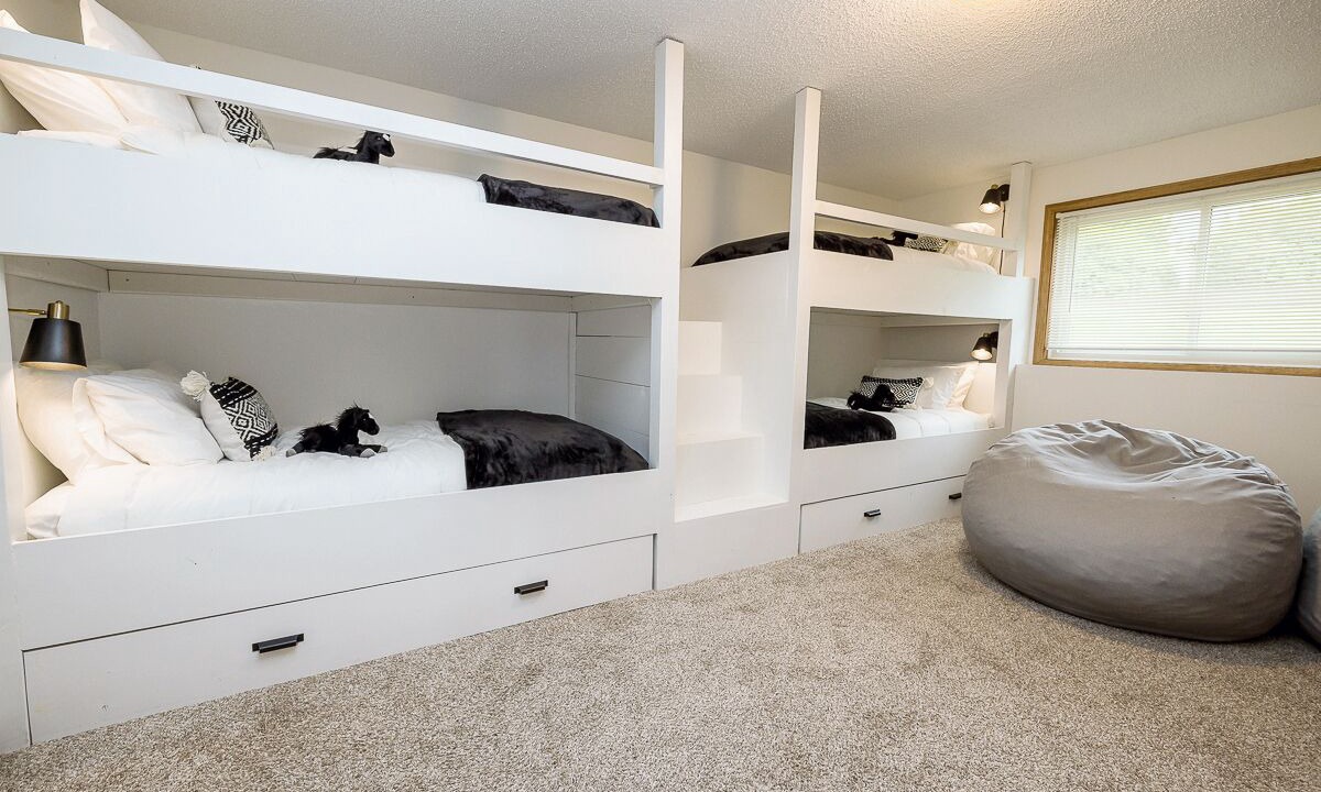 Photo of Bedroom in Alexandria