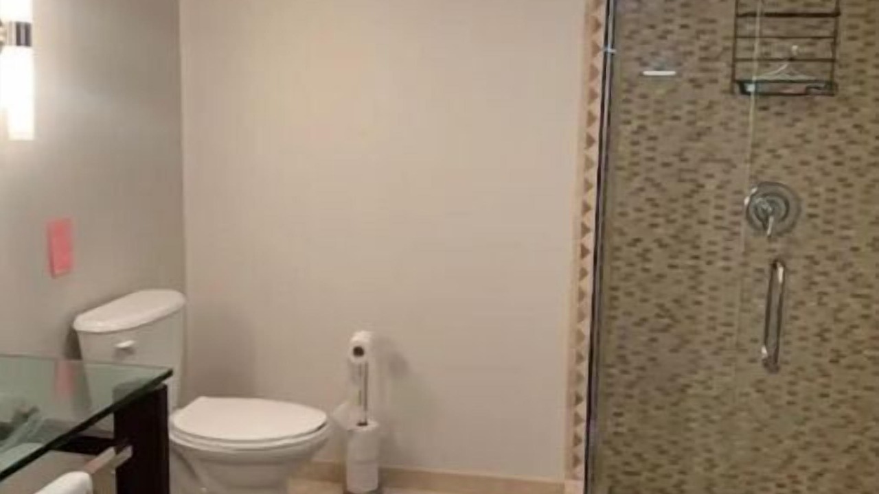 Photo of Bathroom in Lakeland