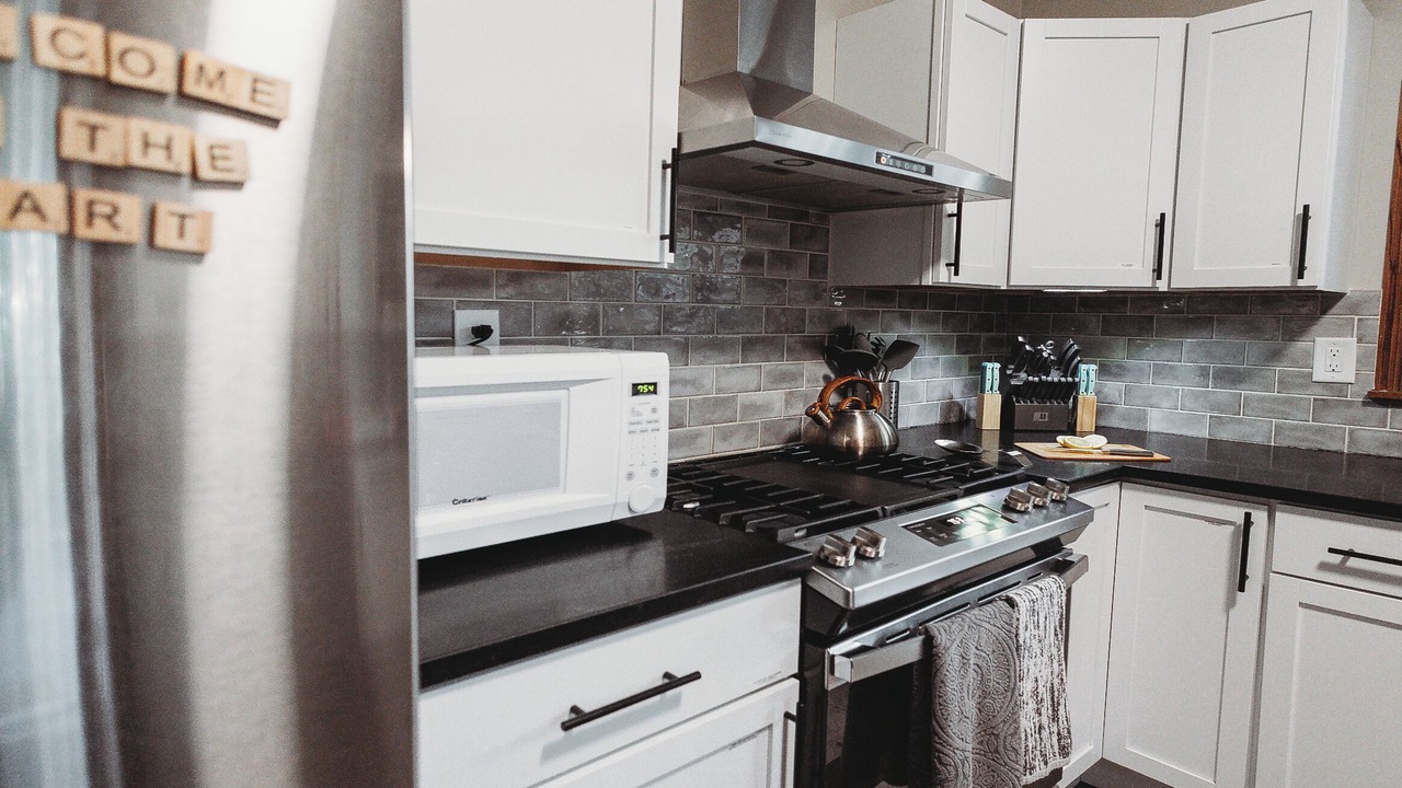Photo of Kitchen in Summit - University