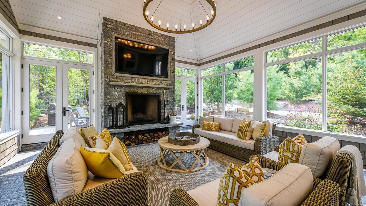 Photo of Bedroom in Rosseau