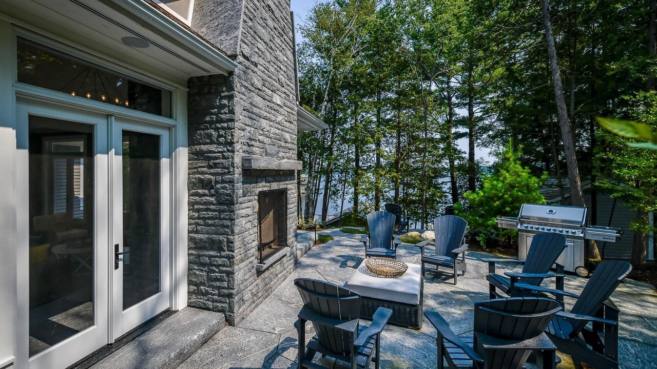 Photo of Livingroom in Rosseau