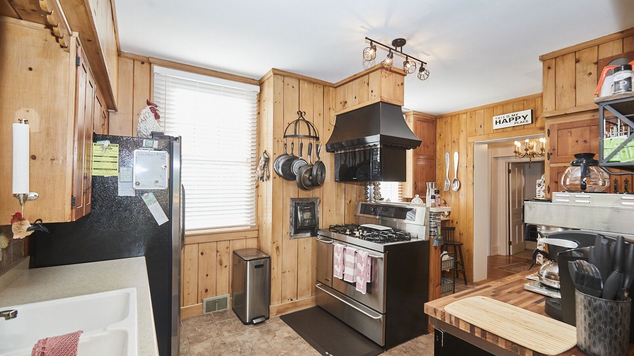 Photo of Kitchen in Fort Erie