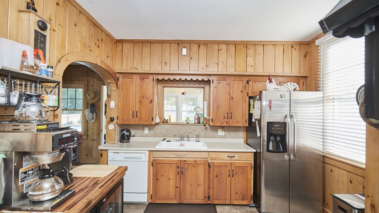 Photo of Kitchen in Fort Erie