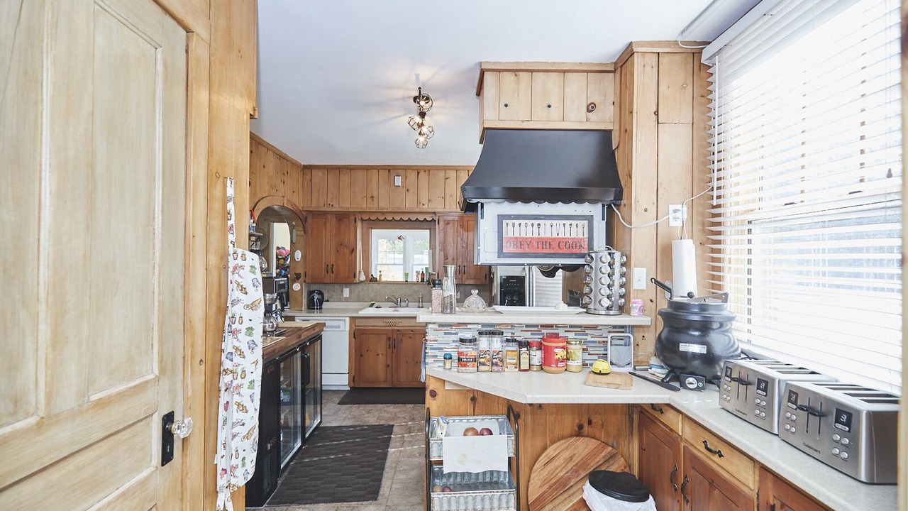 Photo of Kitchen in Fort Erie