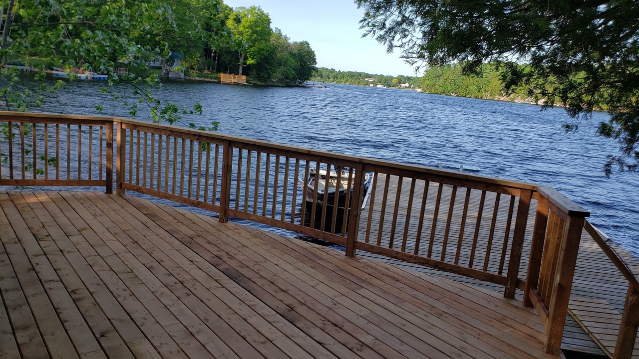 Photo of Patio Balcony in Sharbot Lake