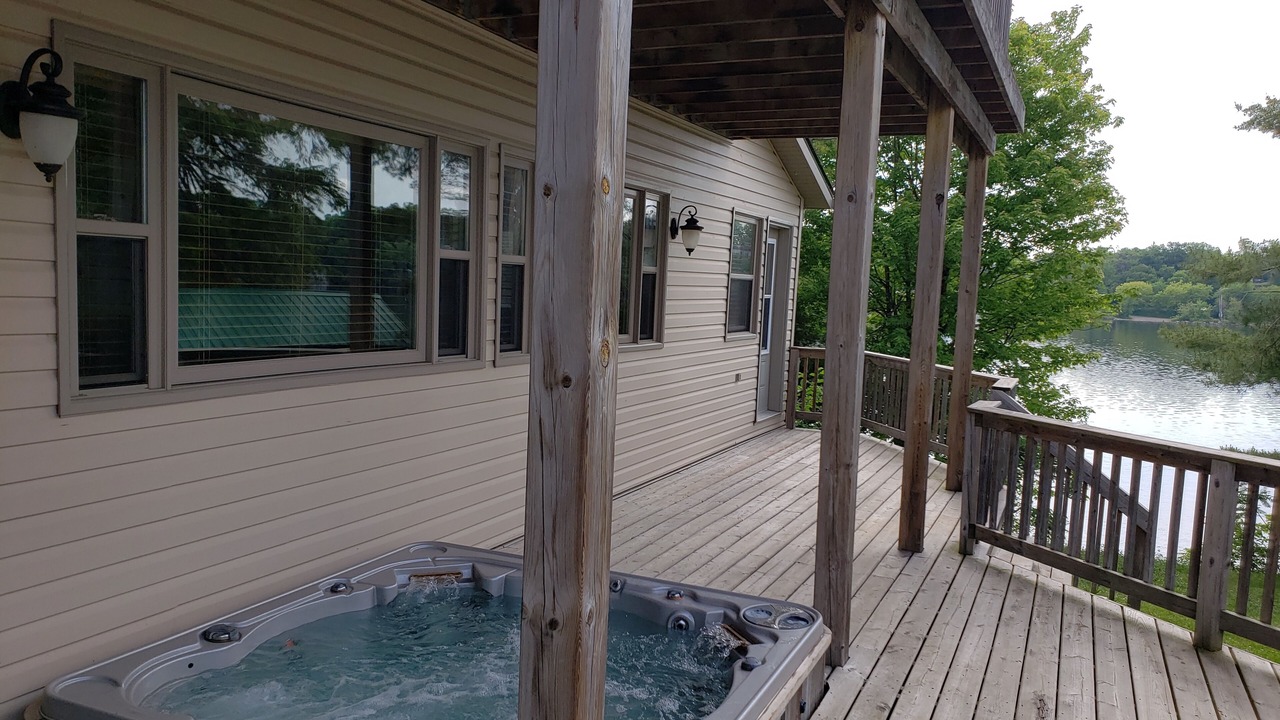 Photo of Patio Balcony in Sharbot Lake