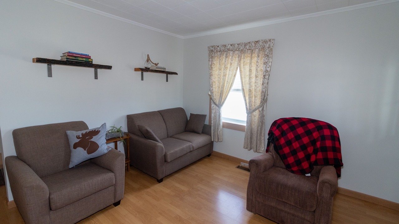 Photo of Livingroom in Whitney