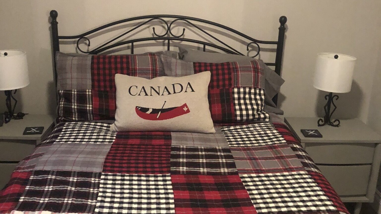 Photo of Bedroom in Algonquin Highlands