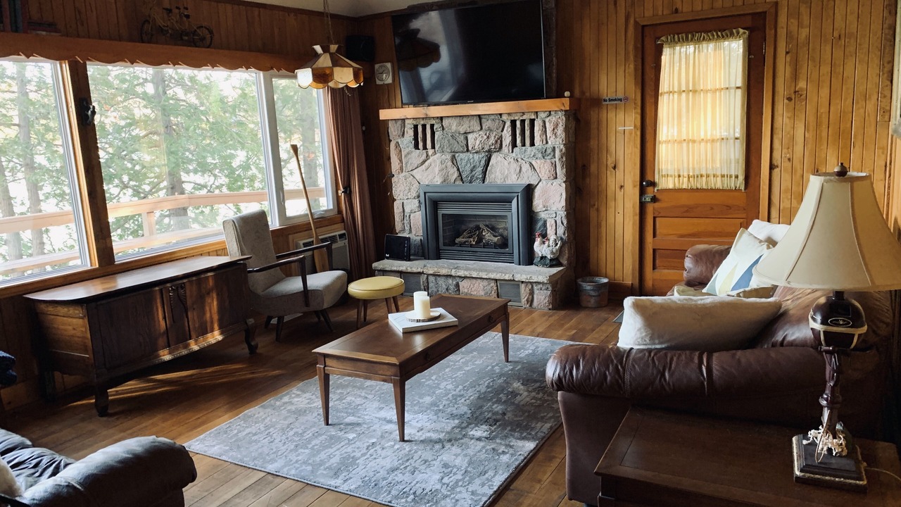 Photo of Livingroom in Trent Lakes