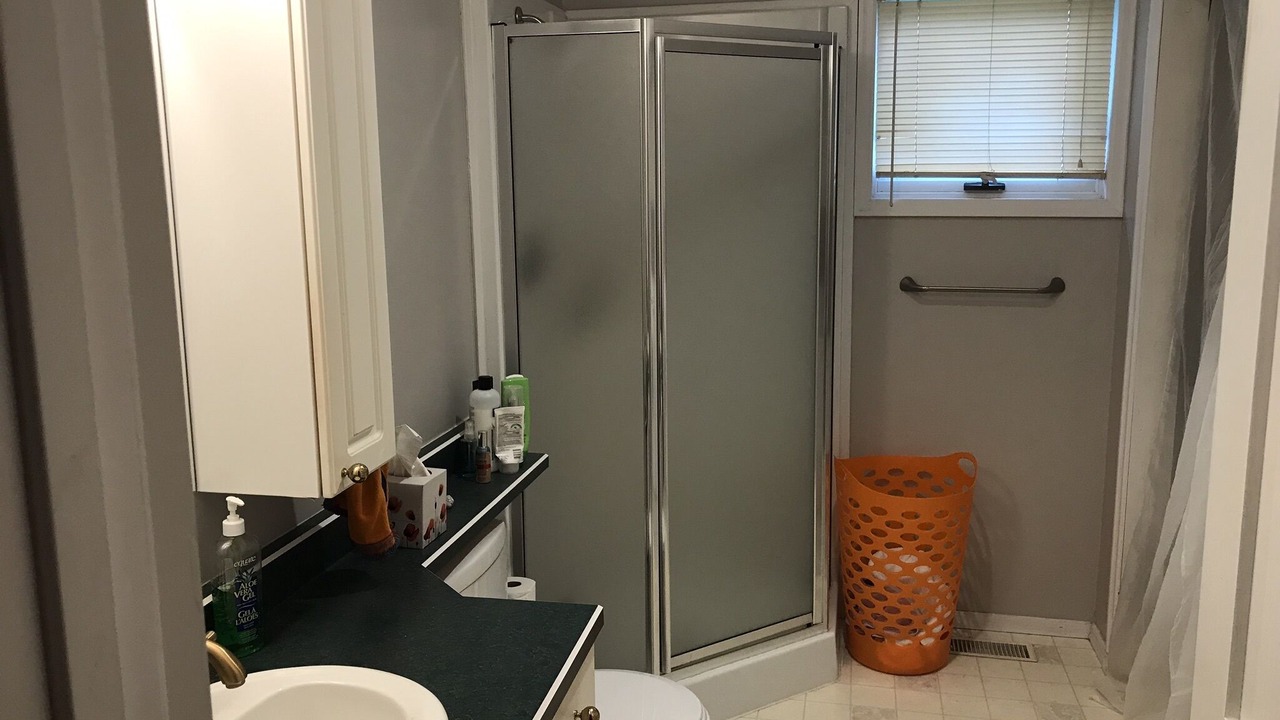 Photo of Bathroom in Kenora
