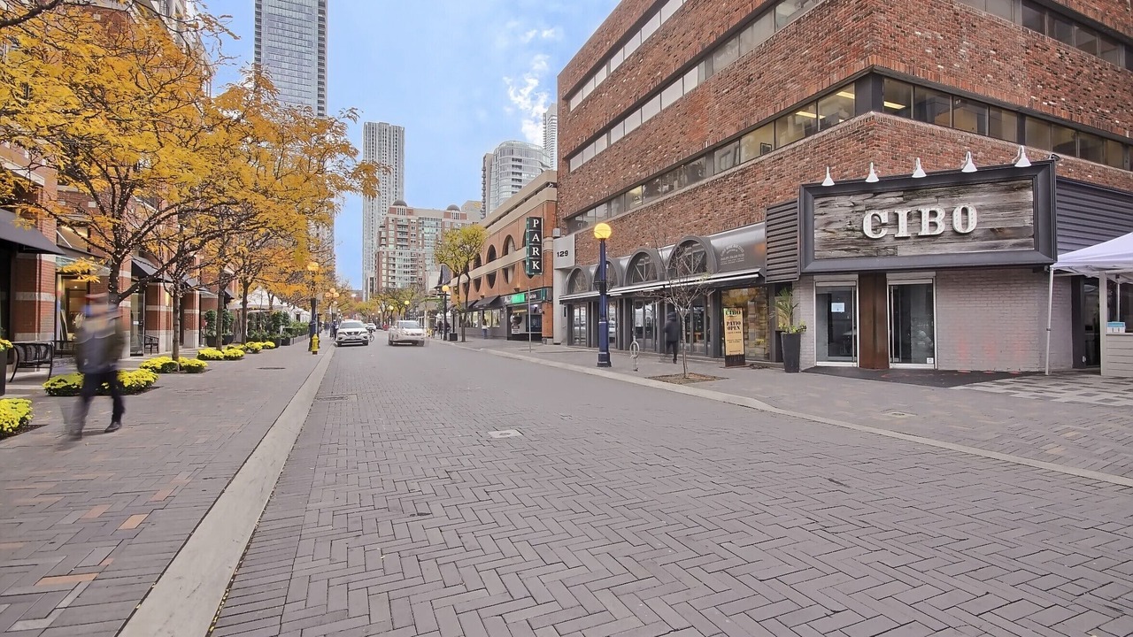 Photo of Outdoor in Bloor-Yorkville
