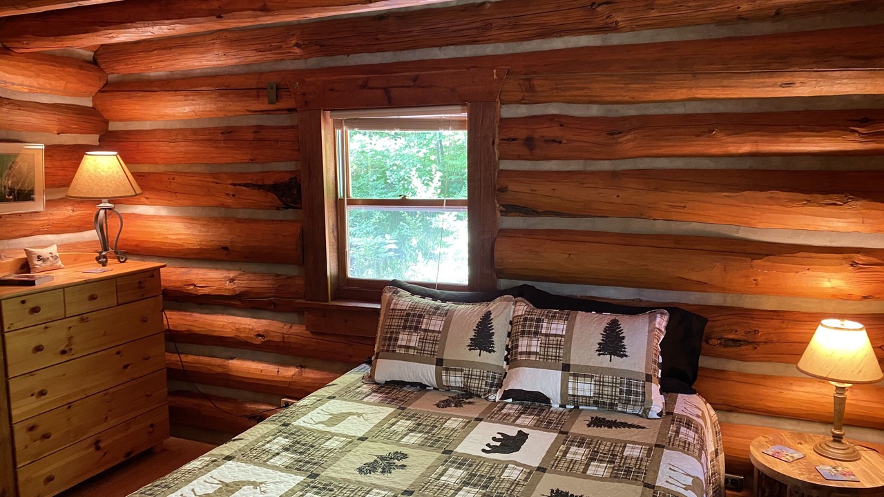 Photo of Bedroom in Emily