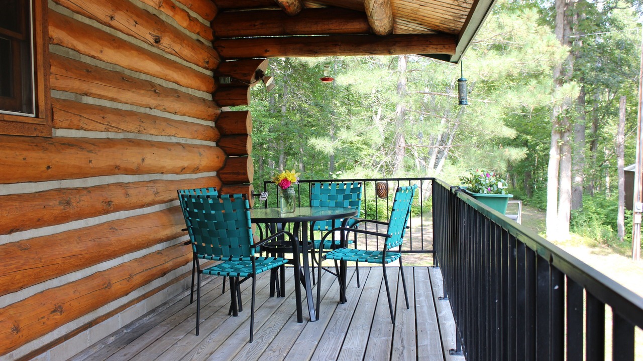 Photo of Outdoor in Emily