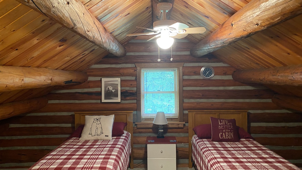 Photo of Bedroom in Emily