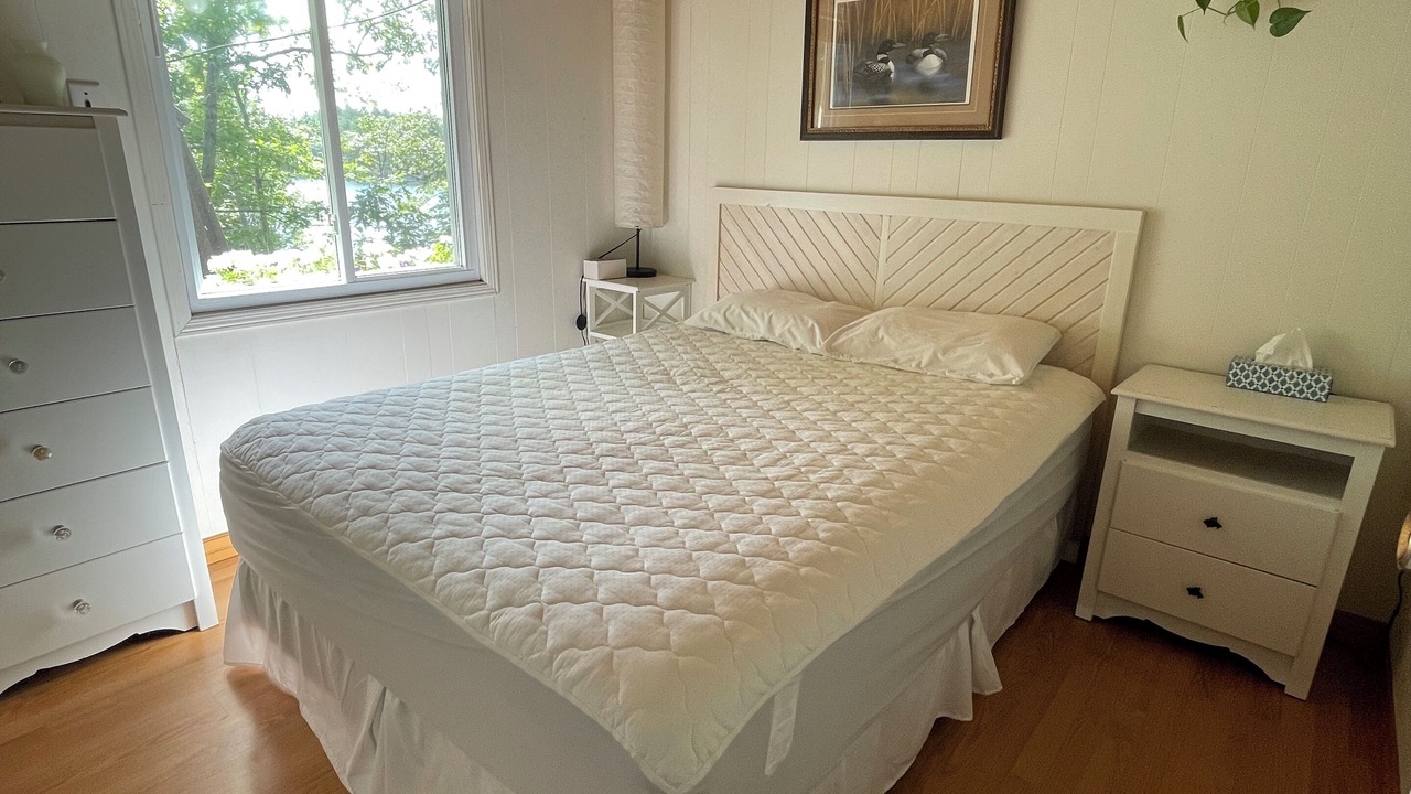 Photo of Bedroom in North Kawartha