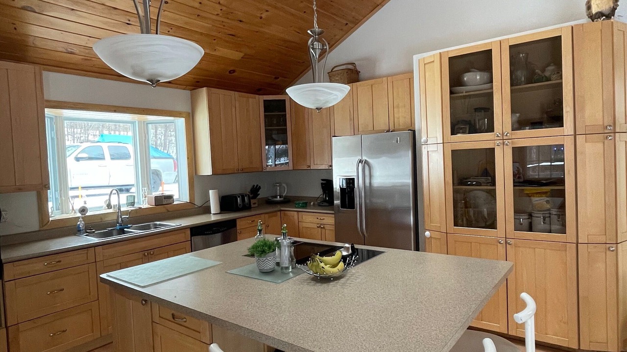 Photo of Kitchen in Haliburton Highlands