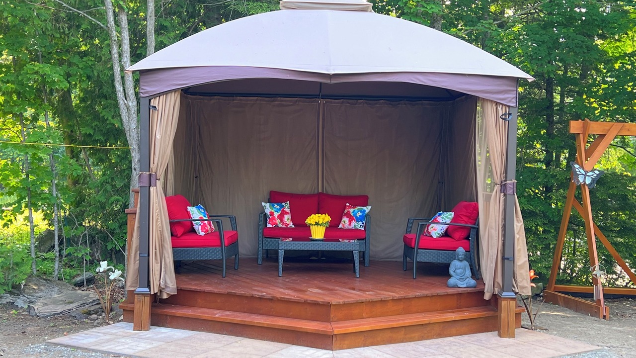 Photo of Outdoor in Tiny