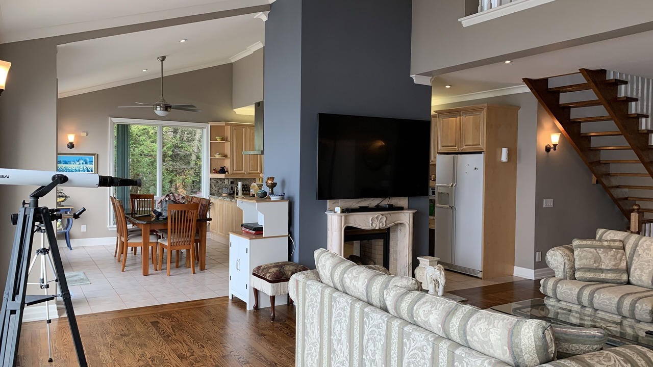 Photo of Livingroom in Tiny