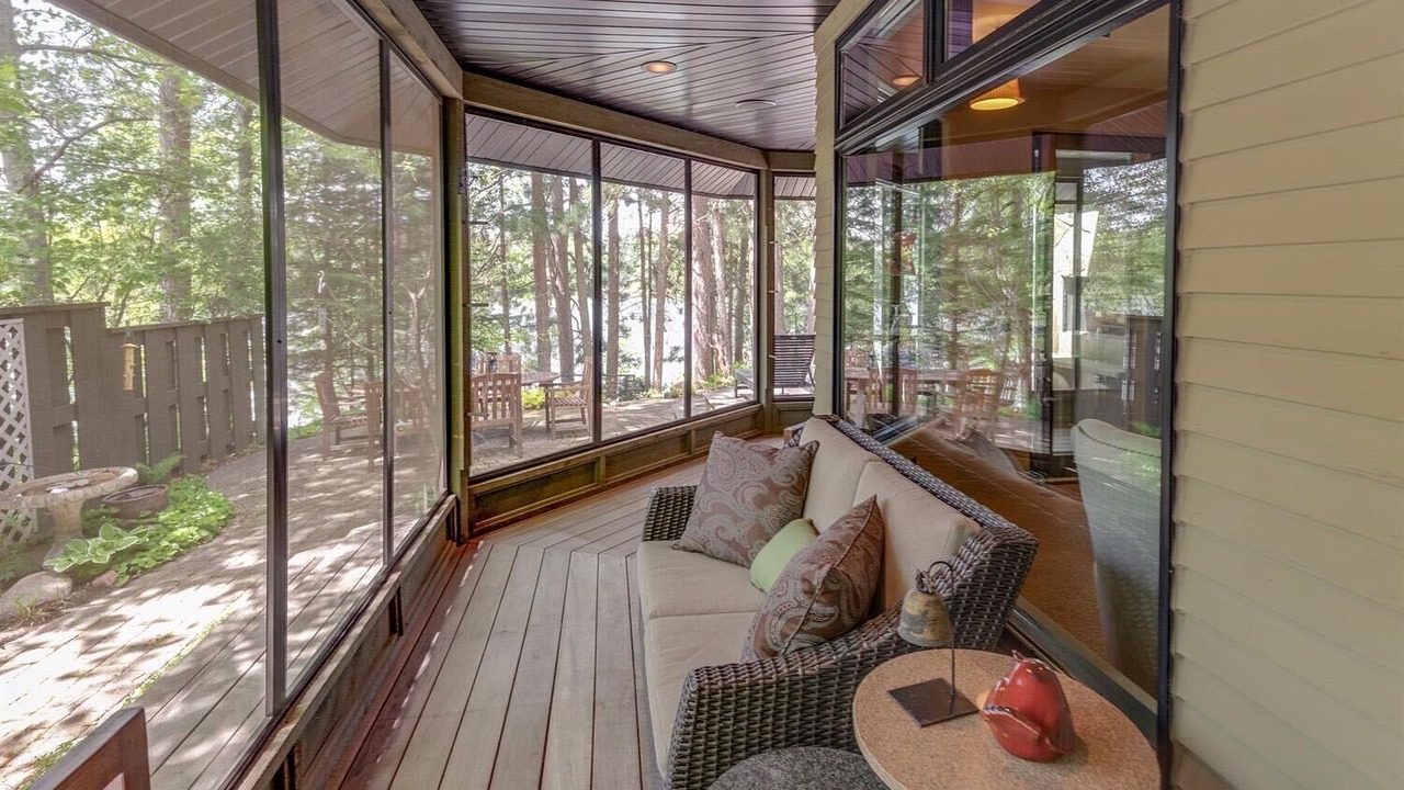 Photo of Outdoor in Lake Shore