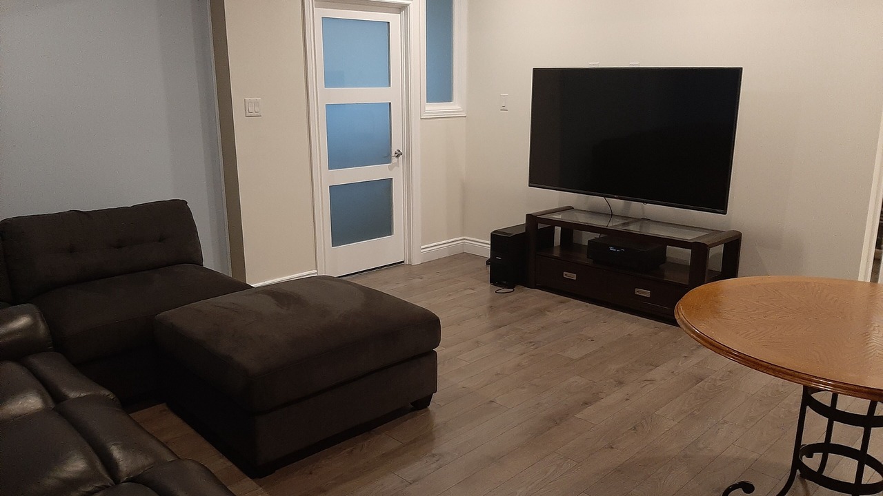 Photo of Livingroom in Ottawa Division