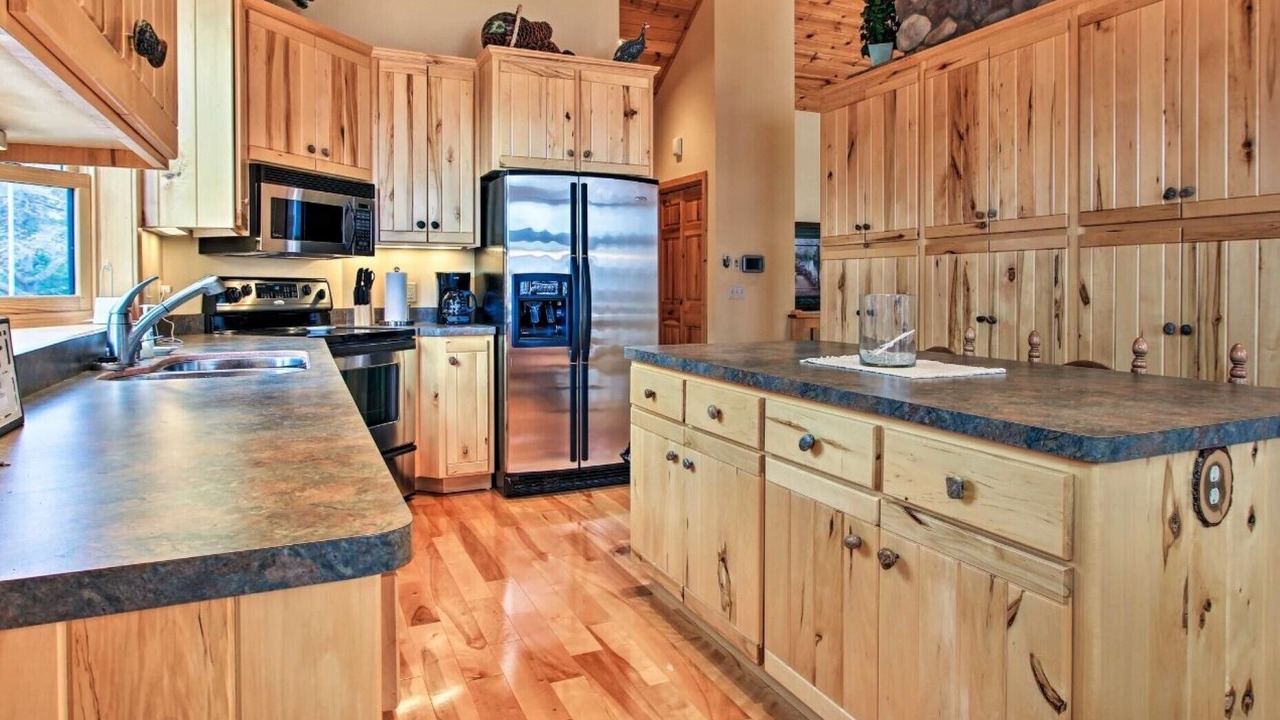 Photo of Kitchen in Bay Lake