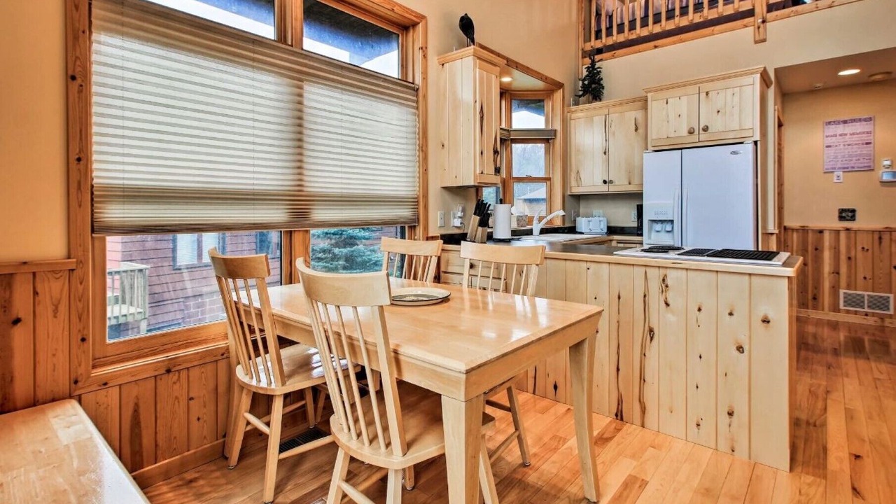 Photo of Kitchen in Bay Lake