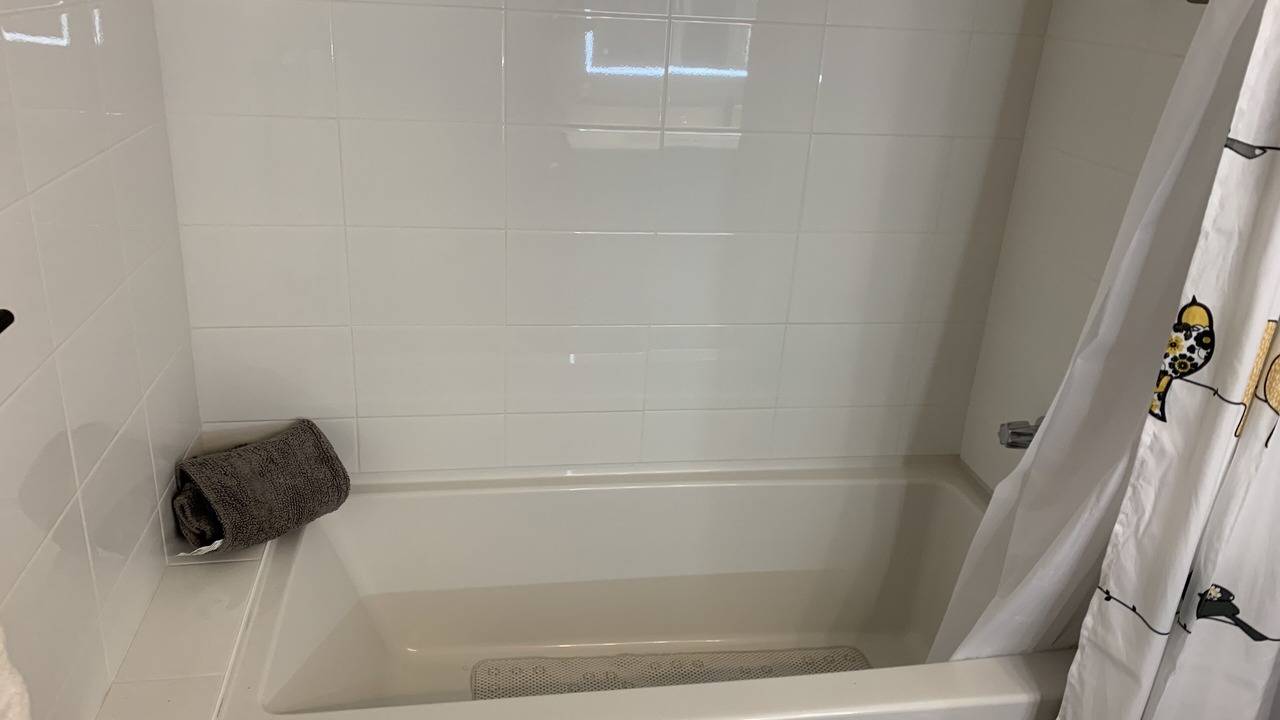 Photo of Bathroom in Arden
