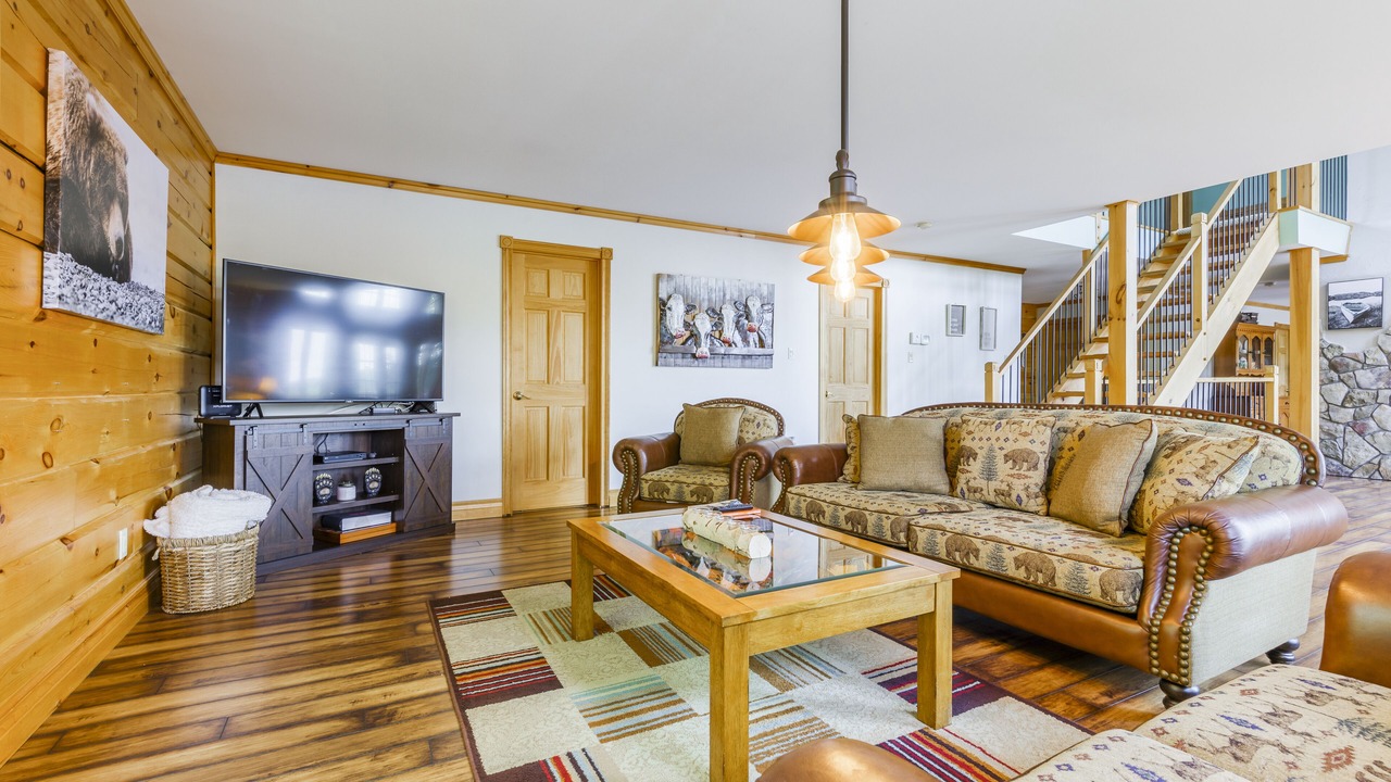 Photo of Livingroom in Trent Lakes