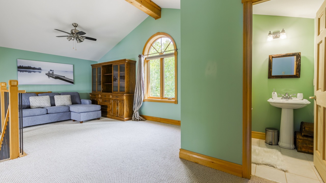 Photo of Livingroom in Trent Lakes