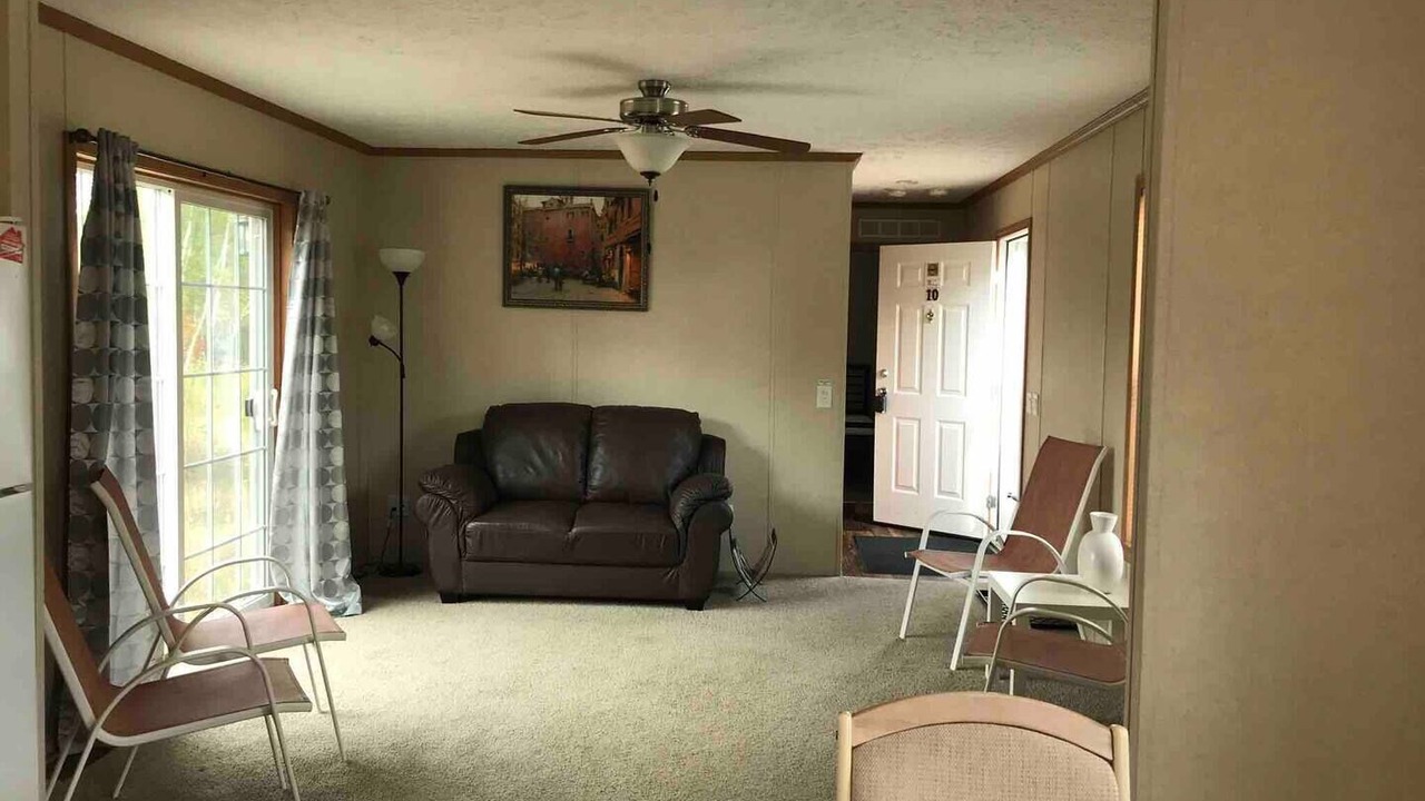 Photo of Livingroom in Cloyne