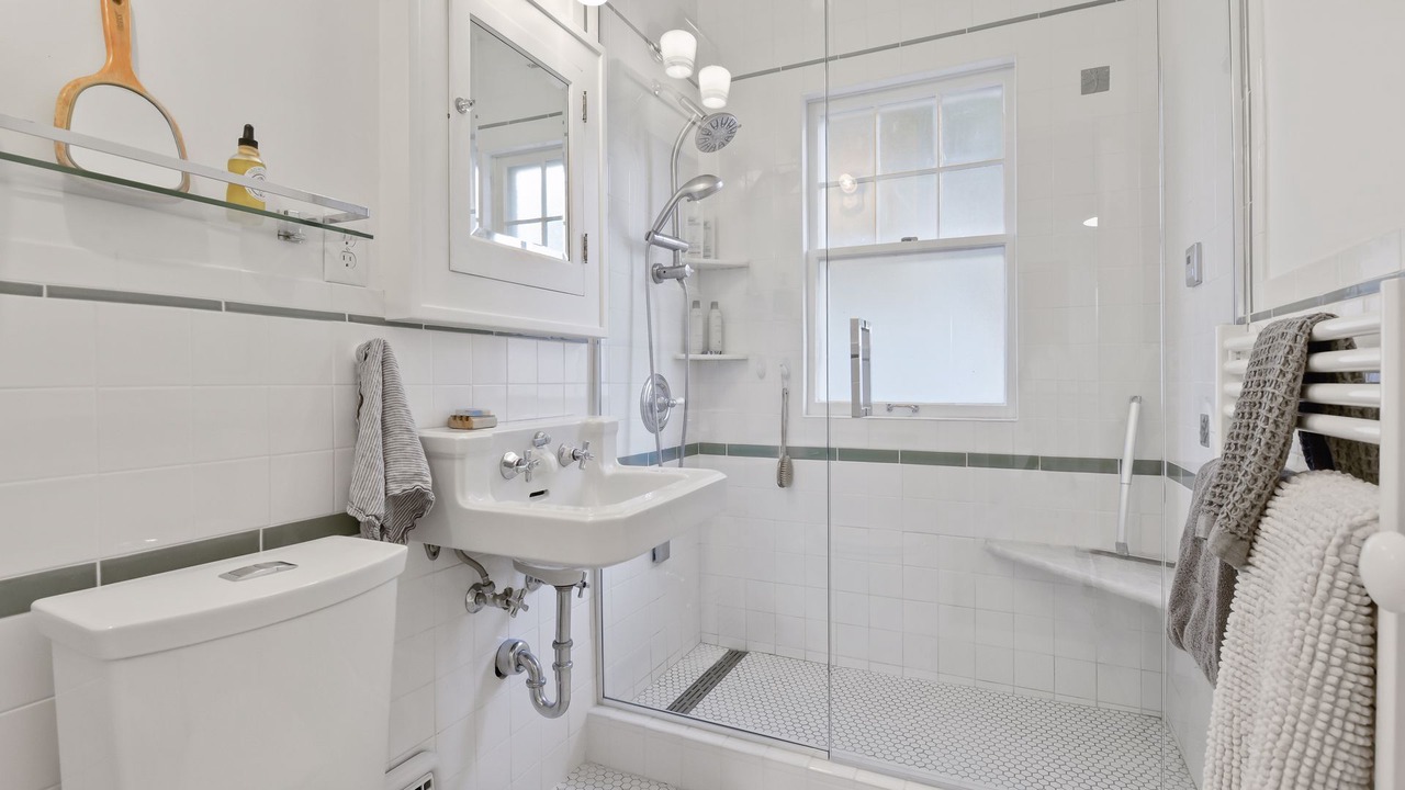 Photo of Bathroom in Fulton