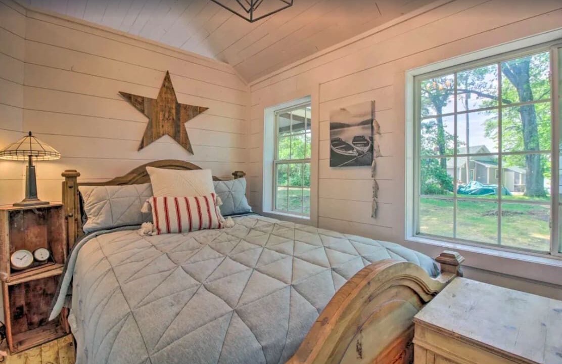 Photo of Bedroom in Brainerd