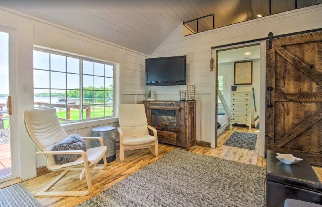 Photo of Bedroom in Brainerd