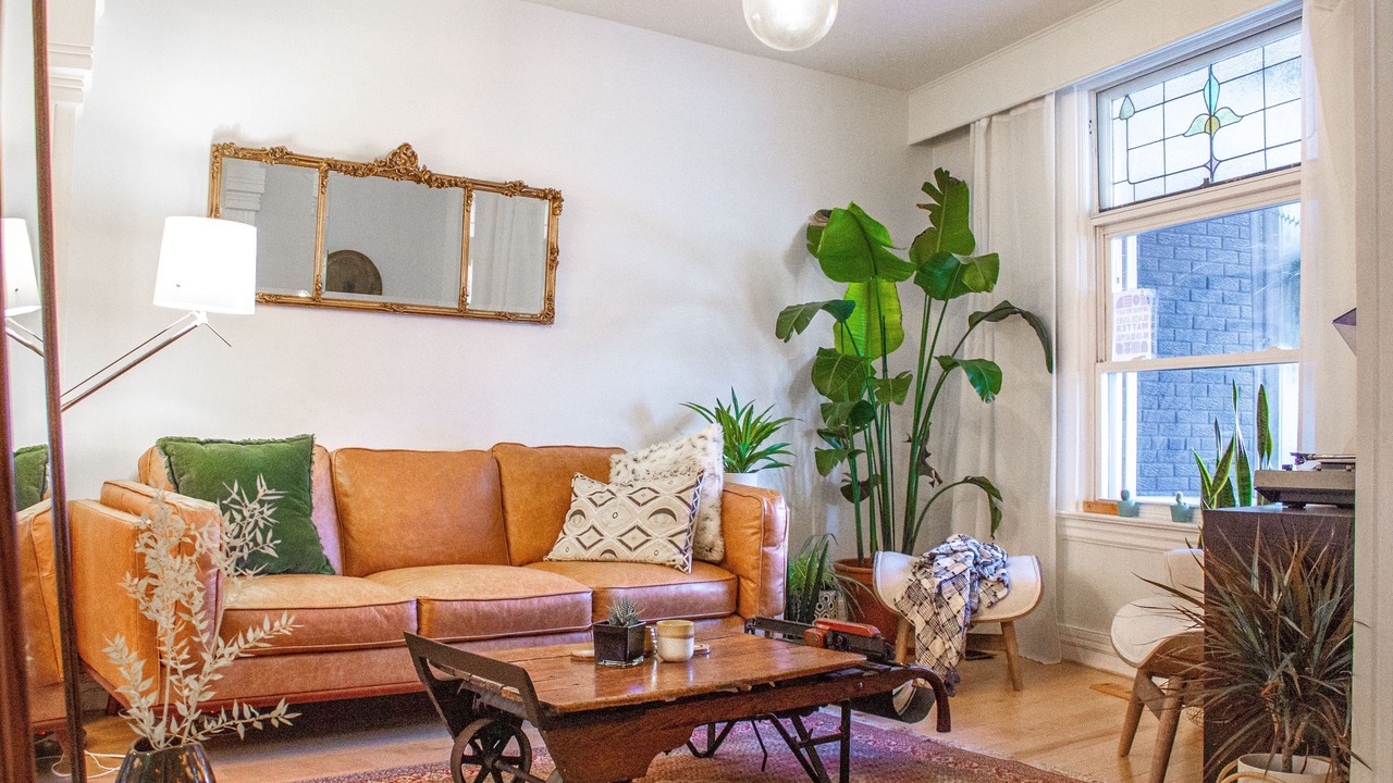 Photo of Livingroom in Beaconsfield Village