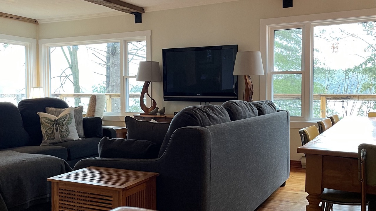 Photo of Livingroom in Rideau Lakes