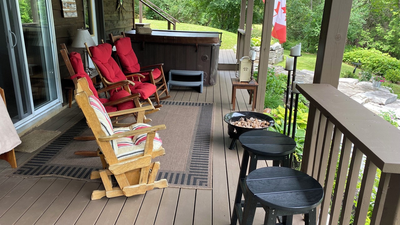 Photo of Patio Balcony in Rideau Lakes