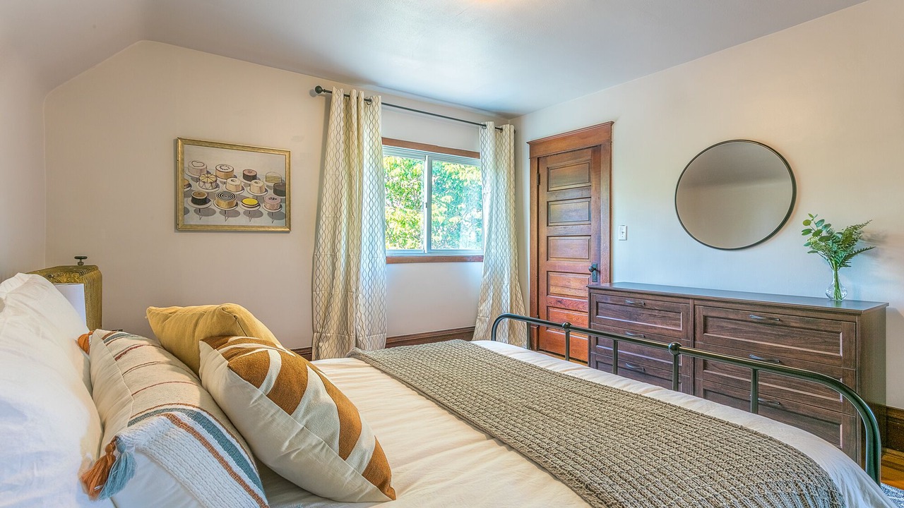 Photo of Bedroom in West Seventh