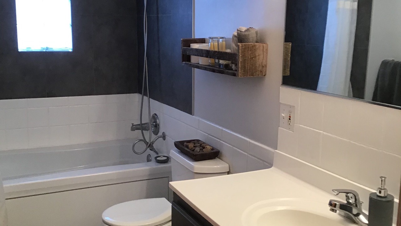 Photo of Bathroom in Cook
