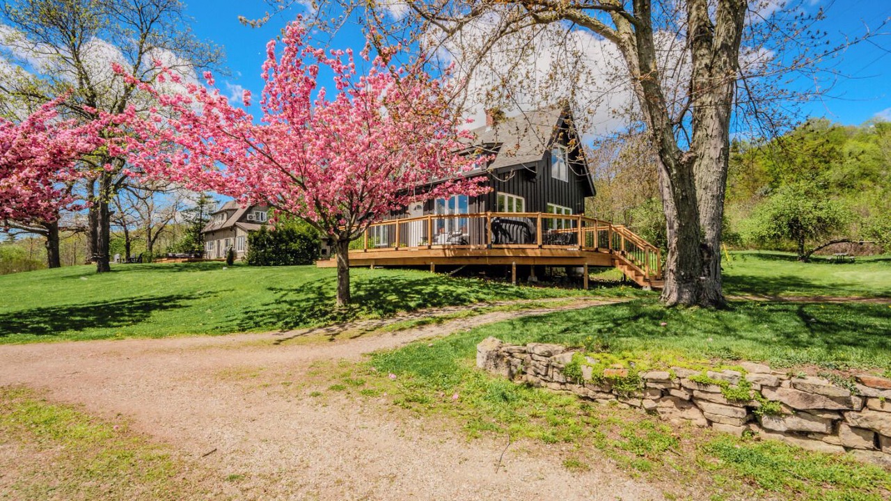 Photo of Outdoor in Burlington