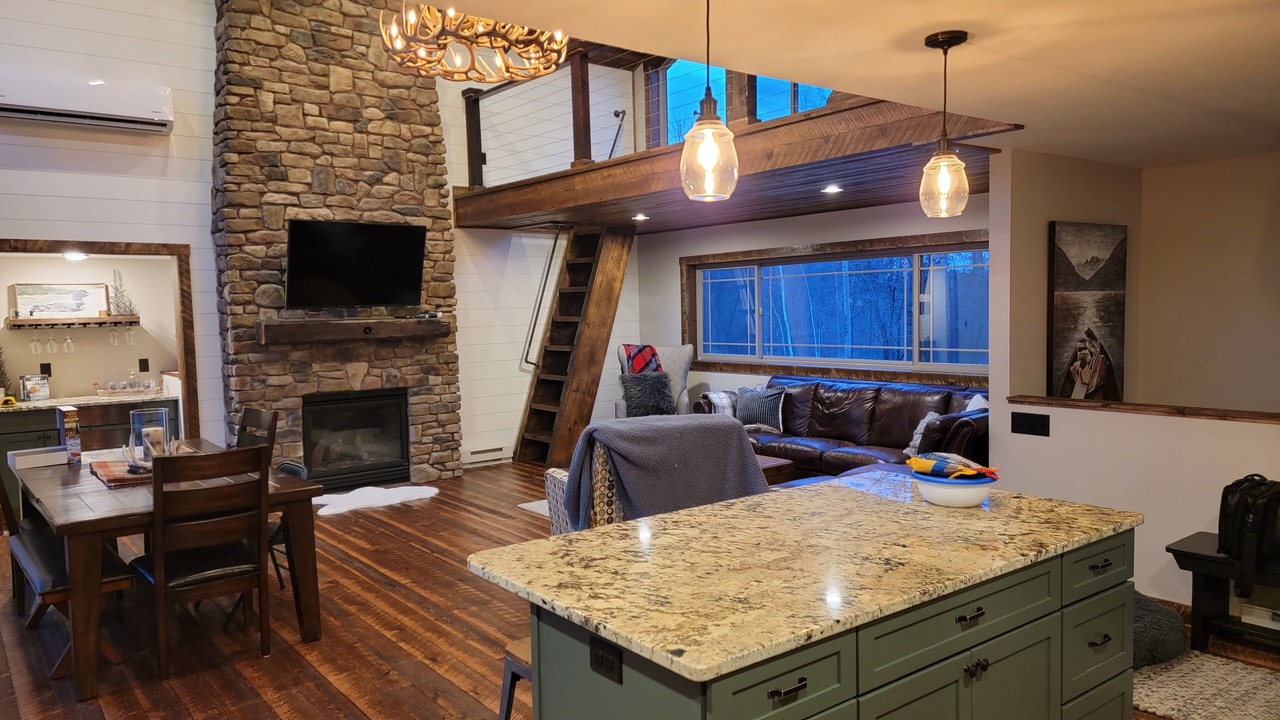Photo of Livingroom in Longville