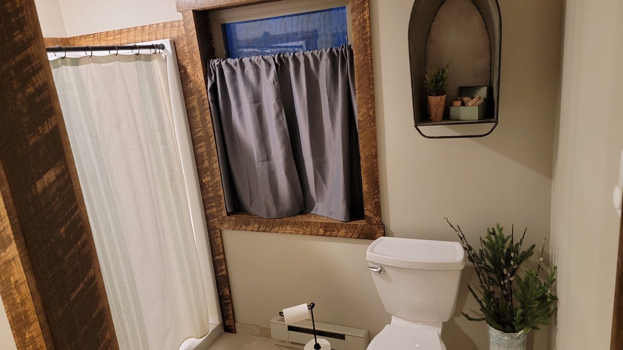 Photo of Bathroom in Longville