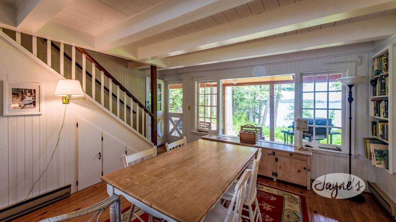 Photo of Bedroom in Muskoka Lakes