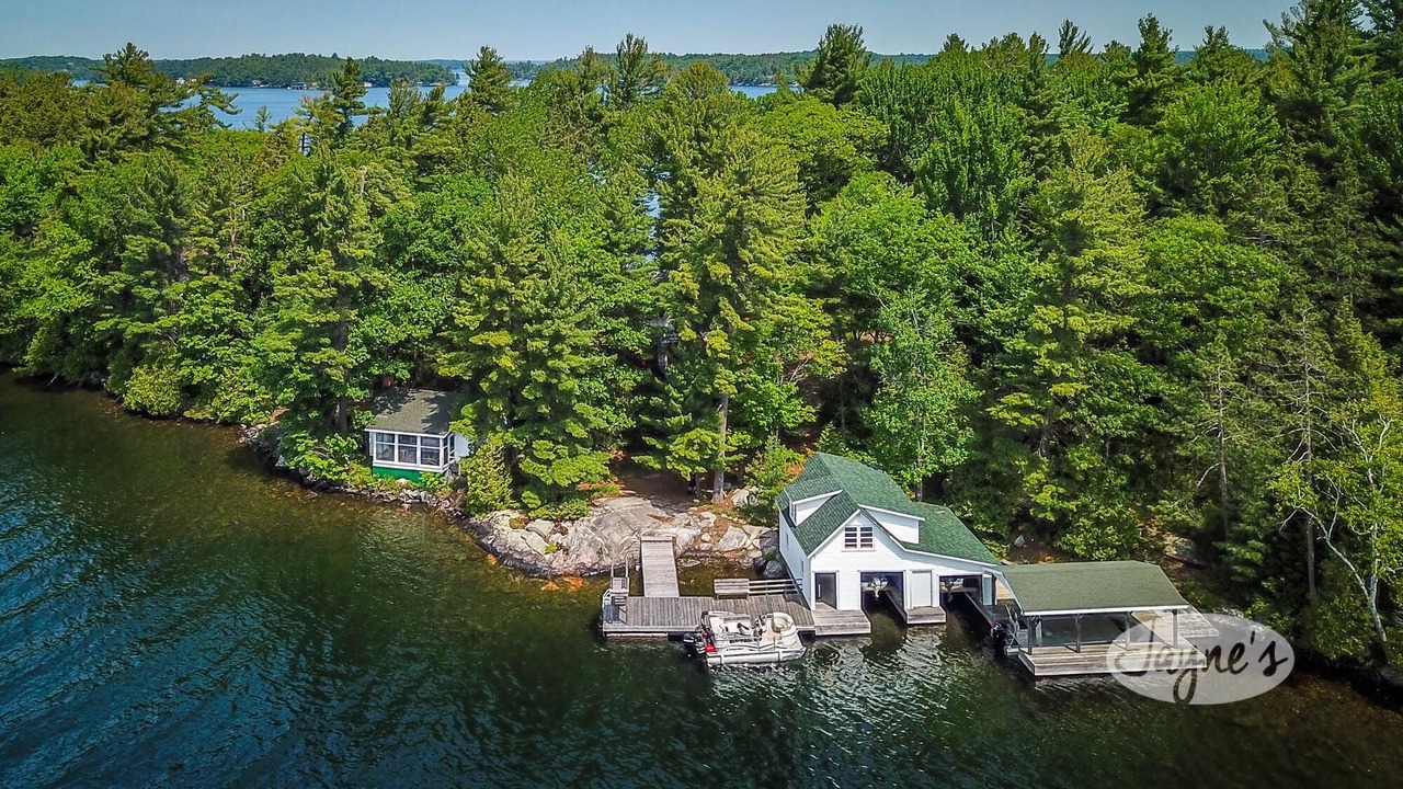Photo of Others in Muskoka Lakes