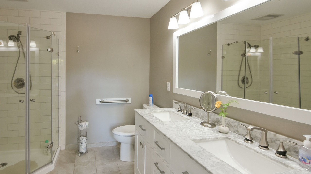 Photo of Bathroom in Taylors Falls