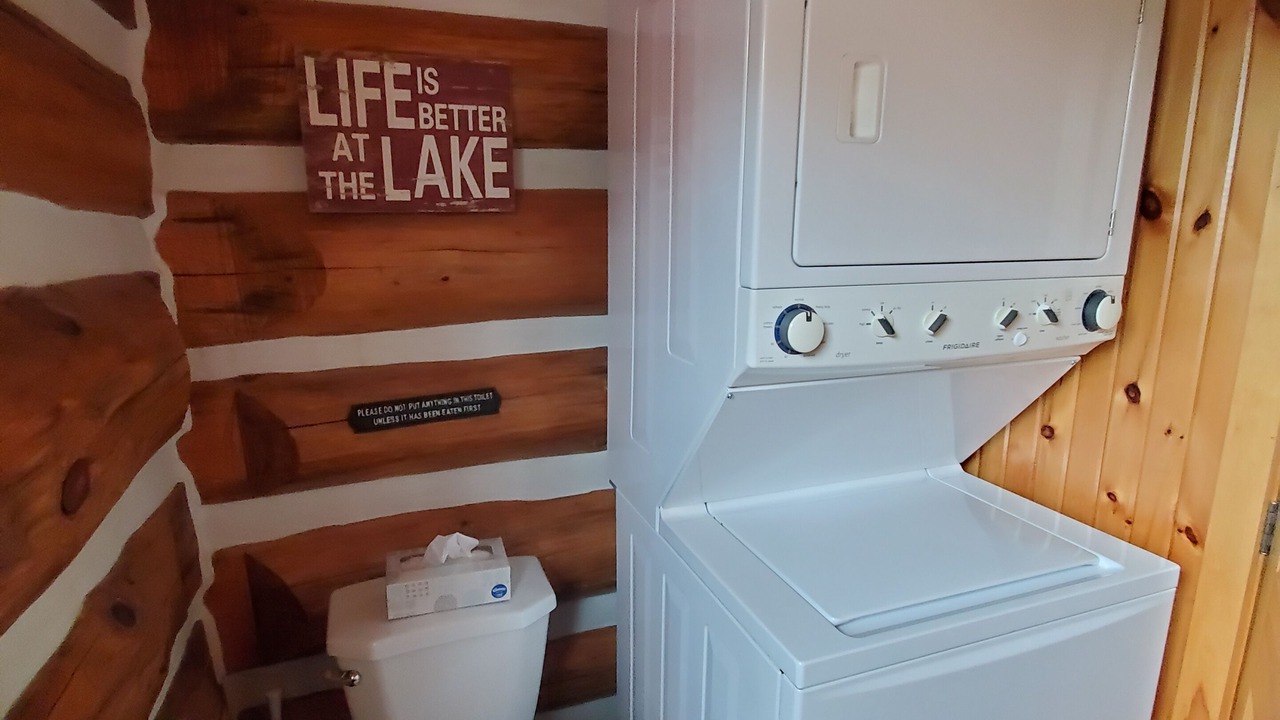 Photo of Bathroom in Drummond-North Elmsley